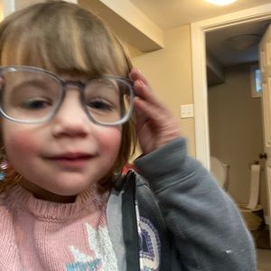 Meet your Posher, Taylor